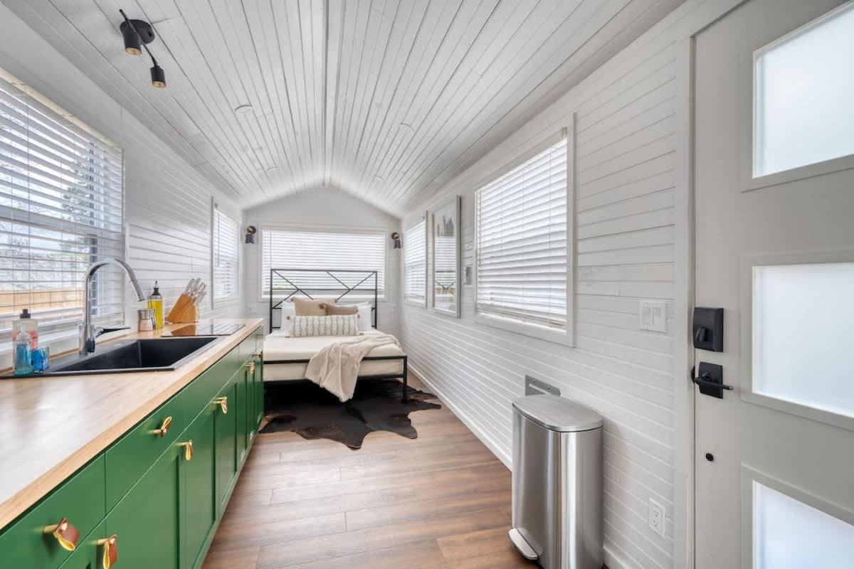 Stay Portland - Noir-Emerald Modern Tinylux In Portland Eksteriør billede